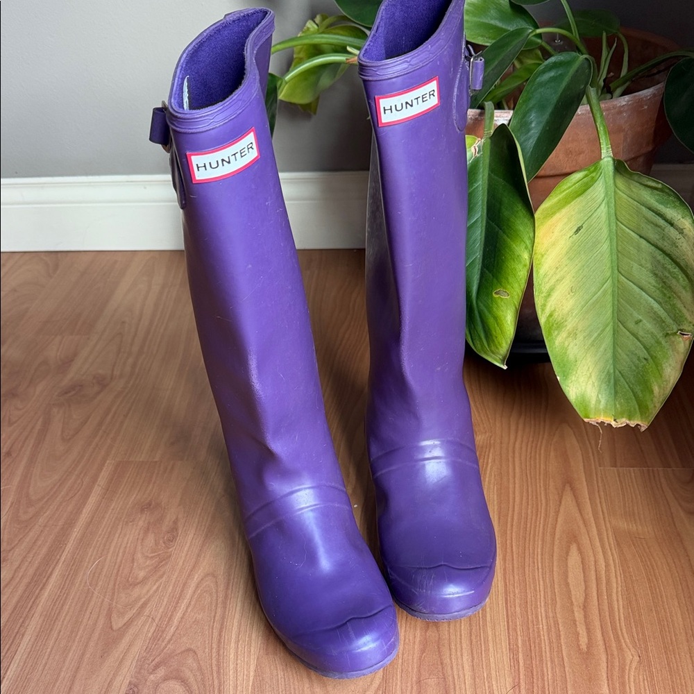 Hunter Women's Vibrant Purple Rain Boots